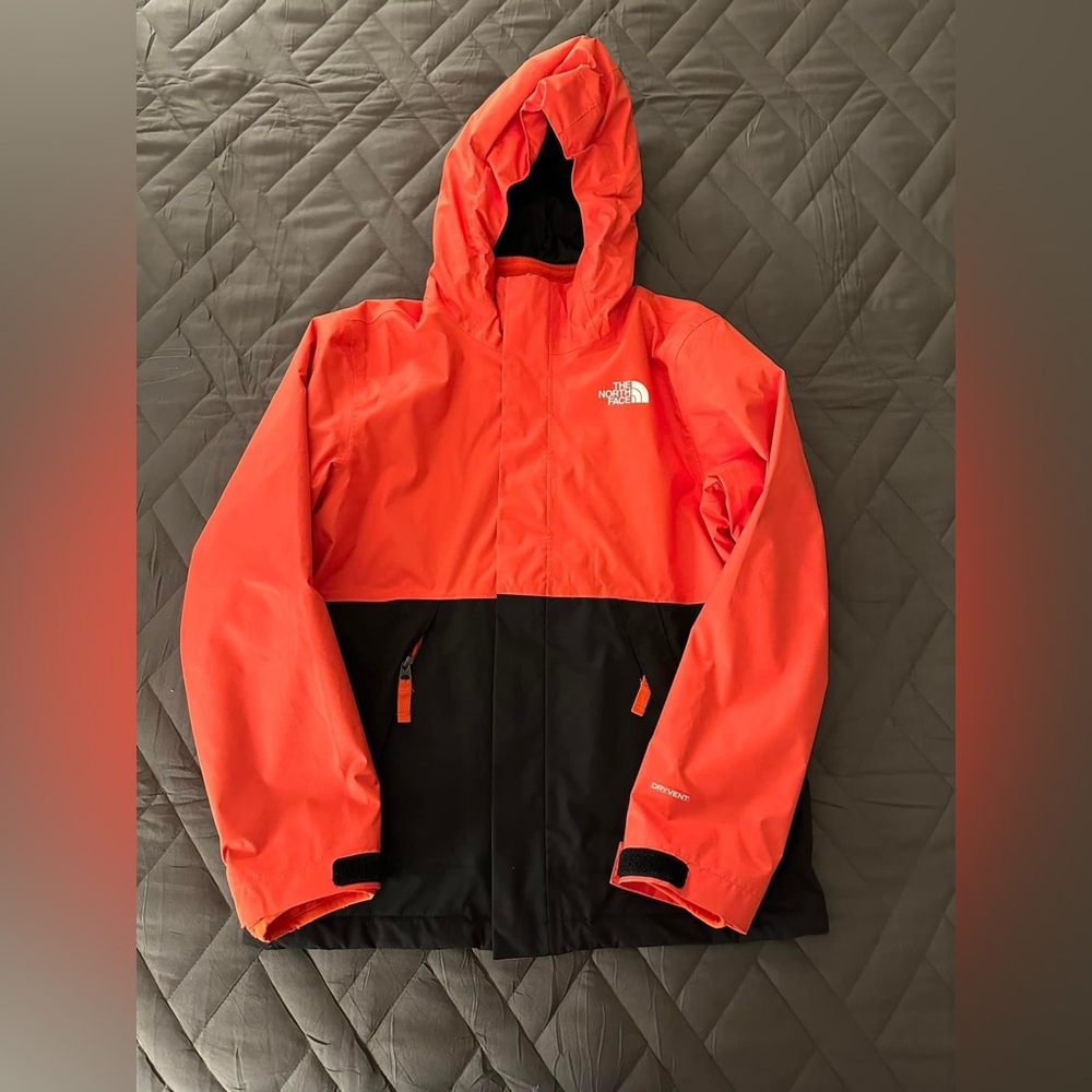 Like NEW - Orange North Face Ski Jacket- Youth Medium   -3 in 1 jacket